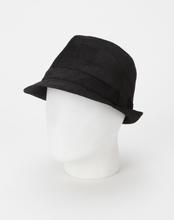 男生时尚帽子产品参考与搭配指南